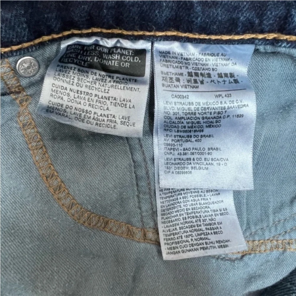 Levi Strauss & Co Denim Jeans - Picture 6 of 8